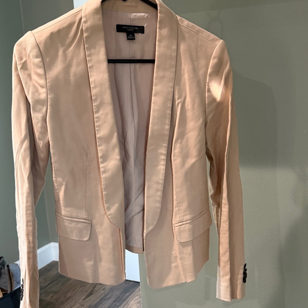 Ann Taylor Women's Beige Blazer